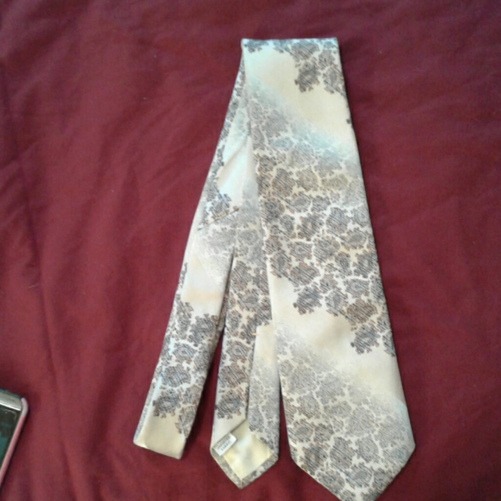 Necktie